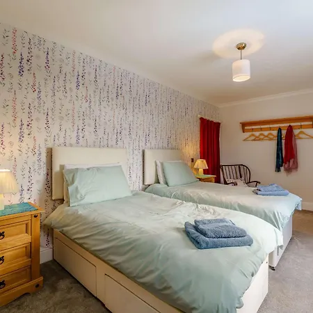 4 Bed In Ravenglass 85809 3*