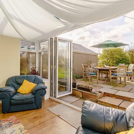 מלון 4 Bed In Ravenglass 85809